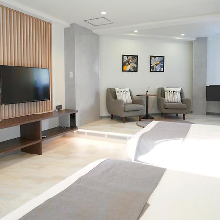 Senlax Inn אוסקה מראה חיצוני תמונה